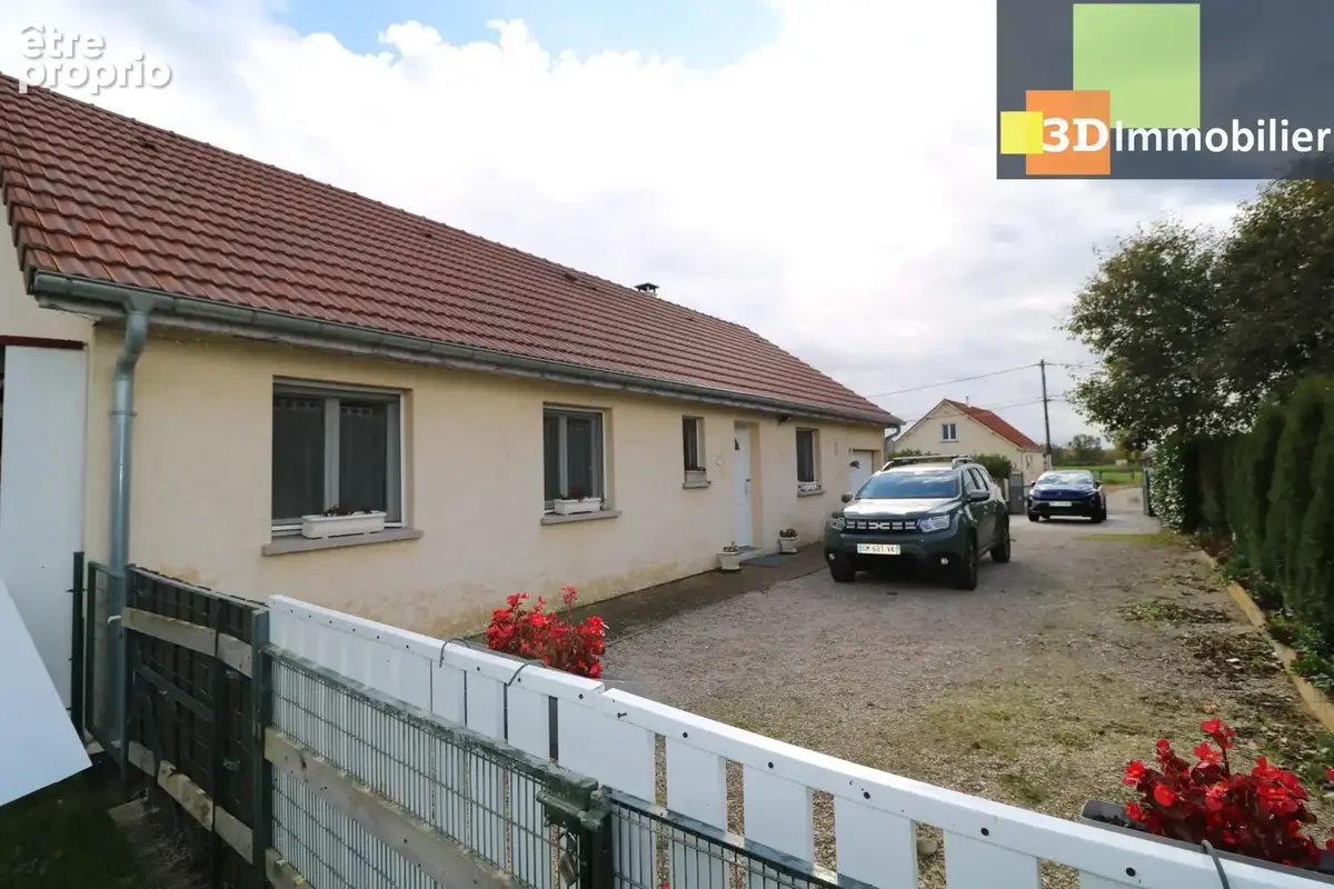 Maison 106 m² à Chaussin  - photo 2
