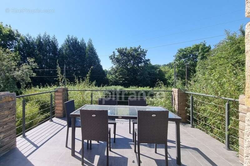 Maison à SAINT-AGATHON