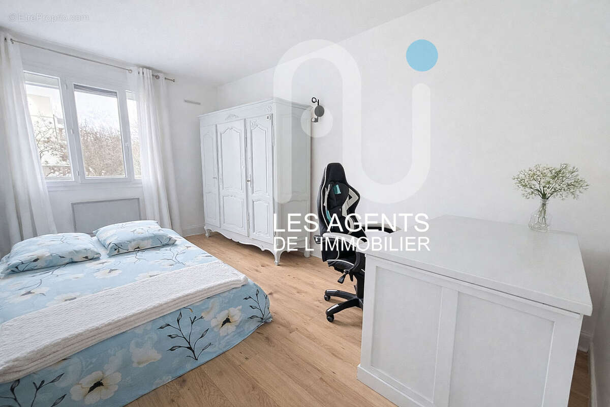 Appartement à ASNIERES-SUR-SEINE