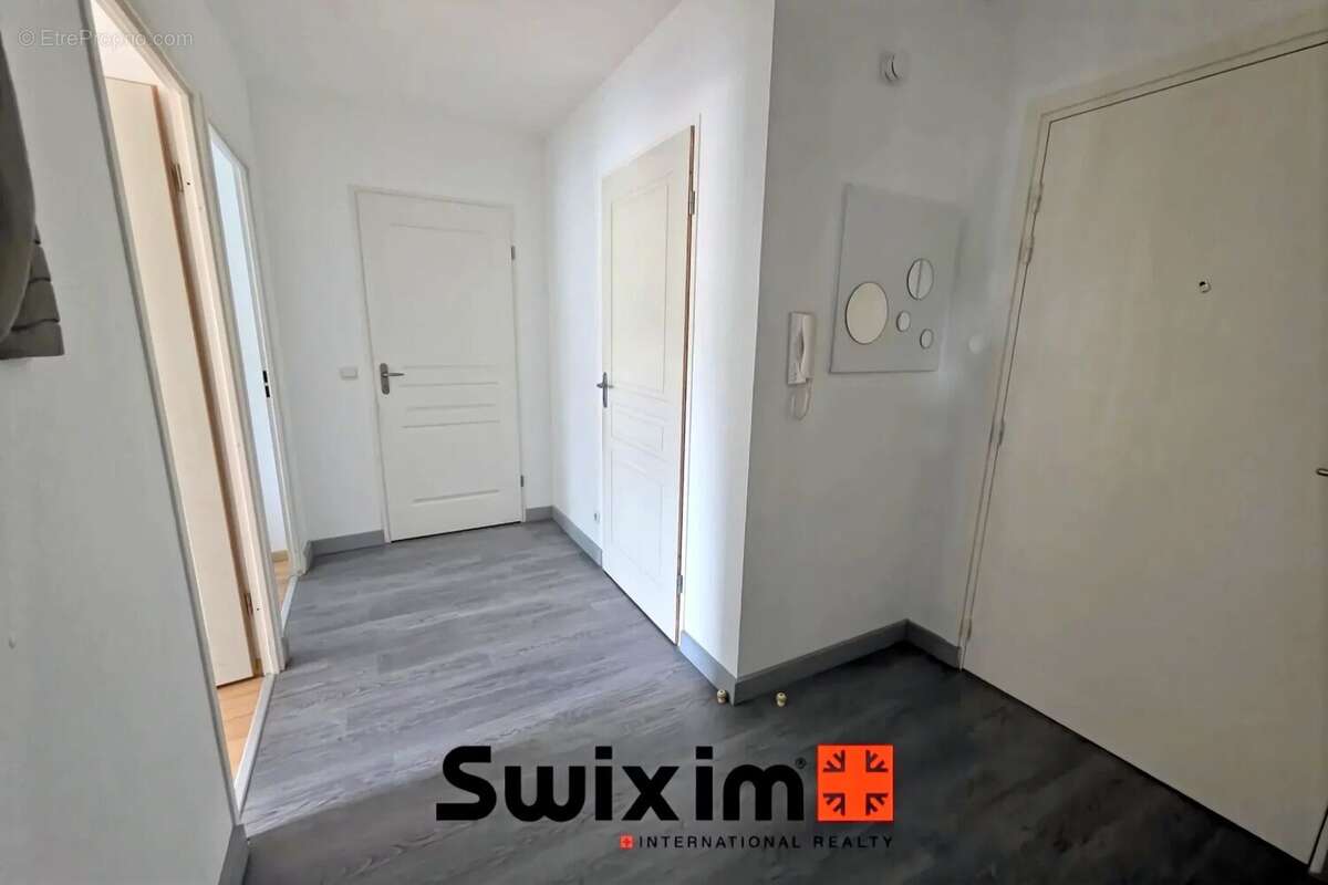 Appartement à PAREMPUYRE