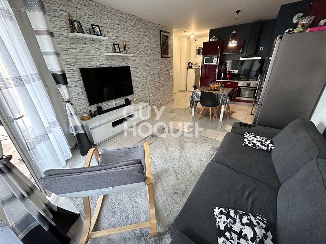 Appartement à LE BLANC-MESNIL