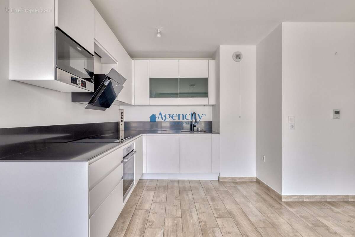 Appartement à LIVRY-GARGAN