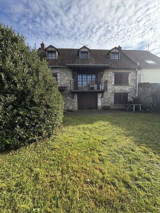 Maison à BOUTERVILLIERS