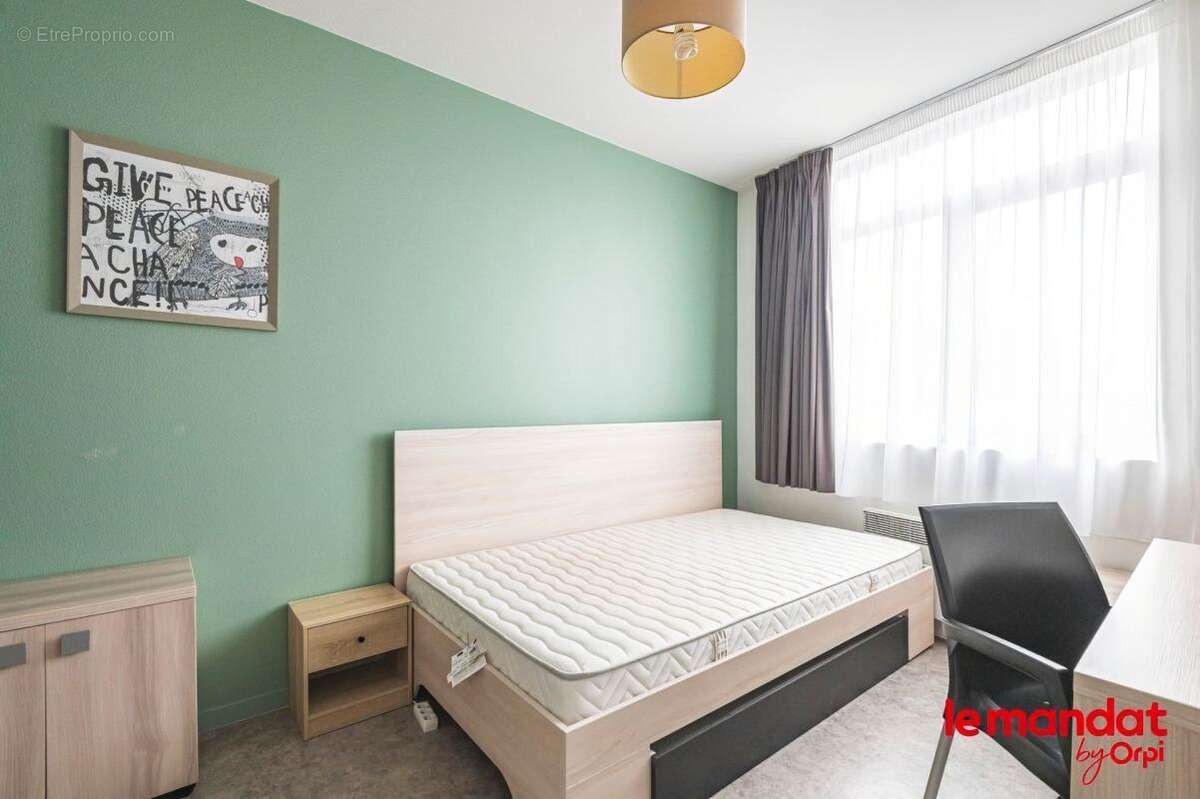 À Vendre 2 Chambres Étudiante et Parking en Centre-Ville de Reims - photo 4