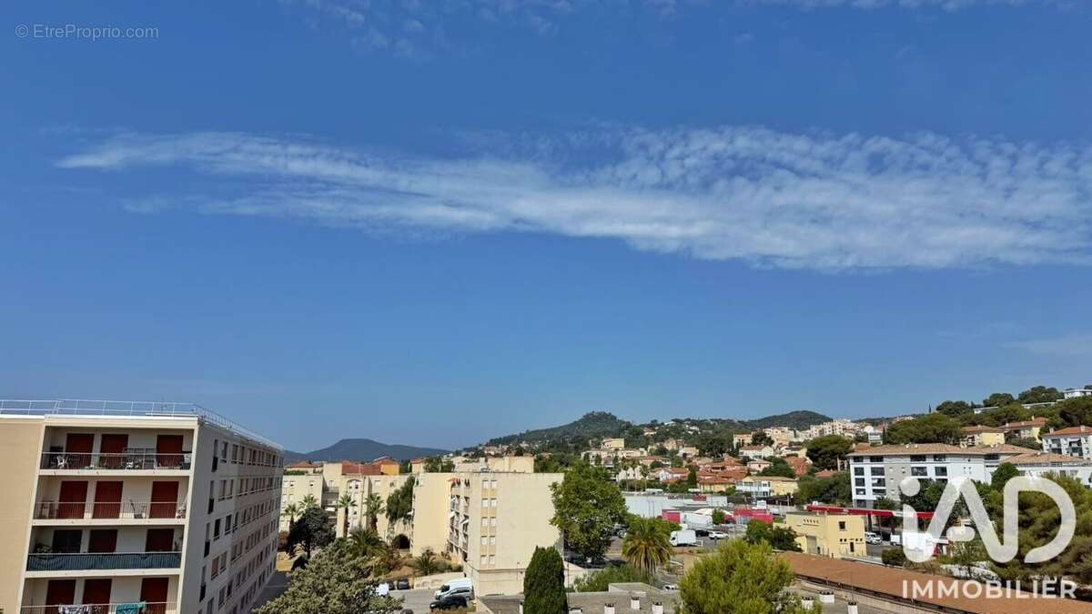 Appartement 57 m² à Hyeres  - photo 2