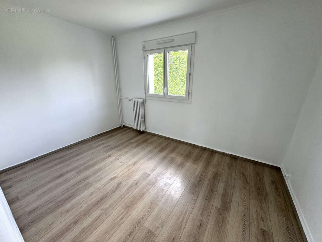 Appartement de type F3 - Villepinte - photo 5