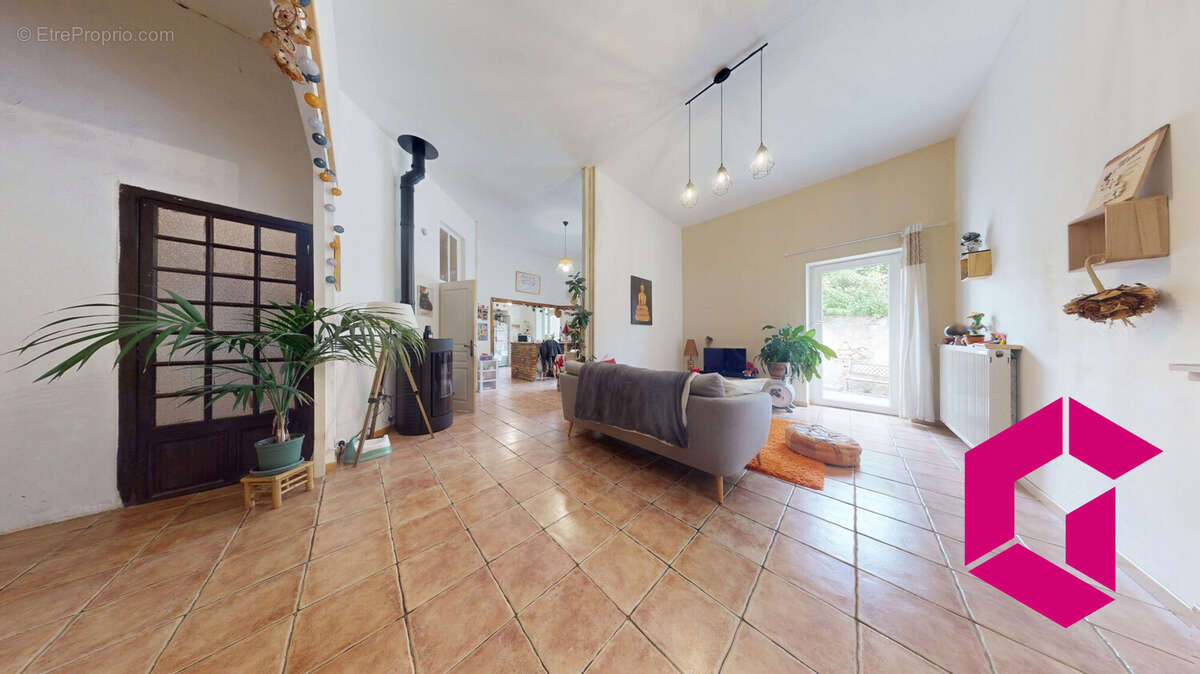 Maison à BRASSAC-LES-MINES