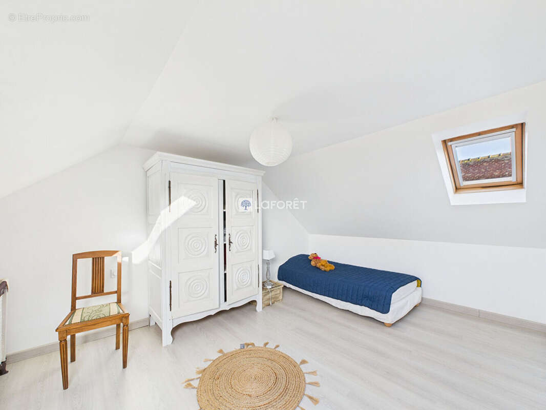 Pleyben - exclusivité - maison - 5 pièces - photo 11