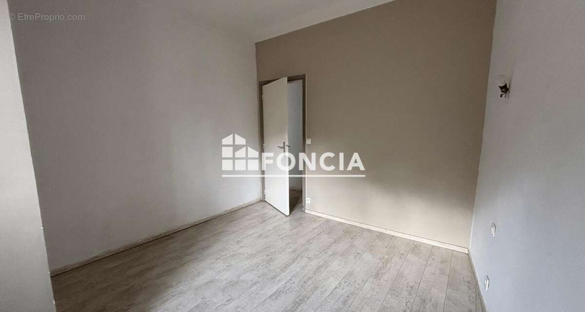 Appartement à VILLENEUVE-LOUBET