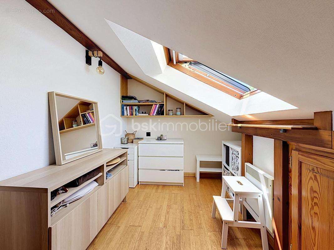 Brunstatt-Didenheim – Appartement 3 pièces de caractère au 4ᵉ et dernier étage - photo 10