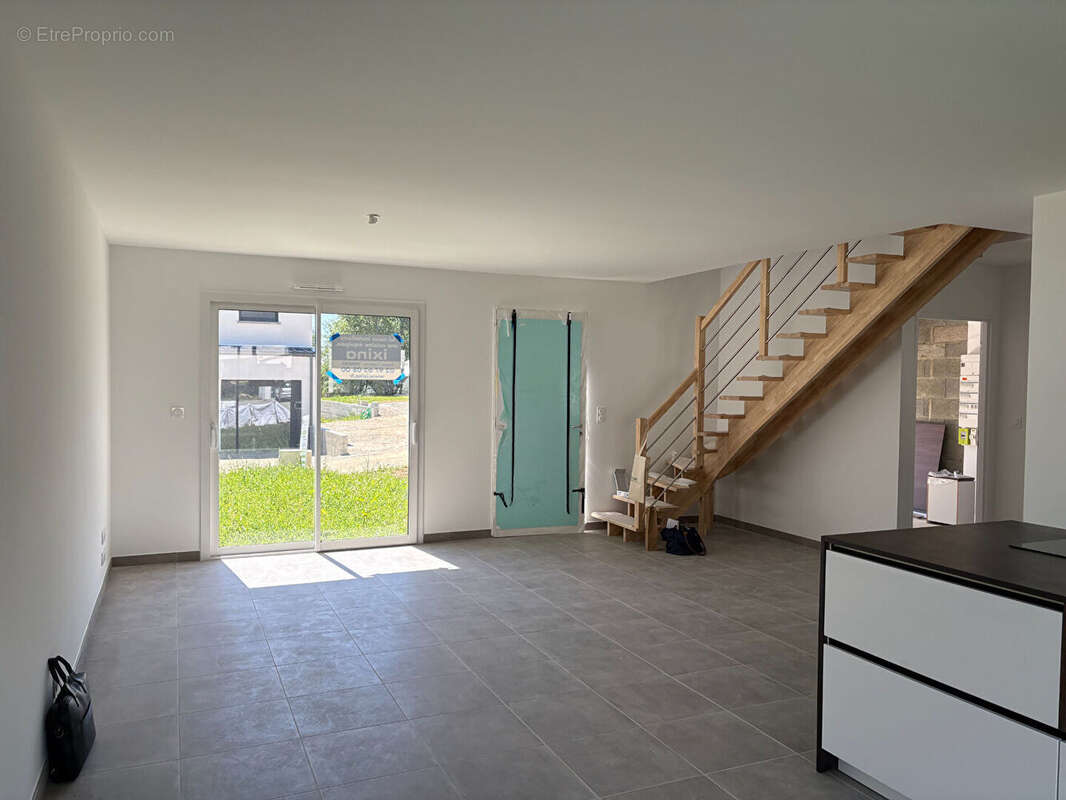 Maison à LOCMINE