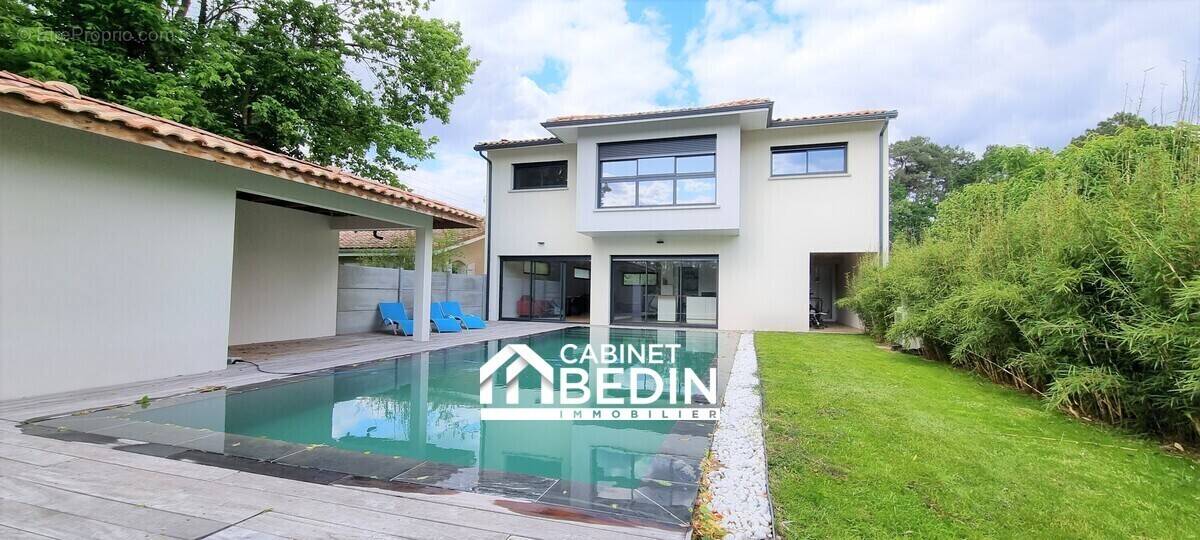 Maison à CESTAS