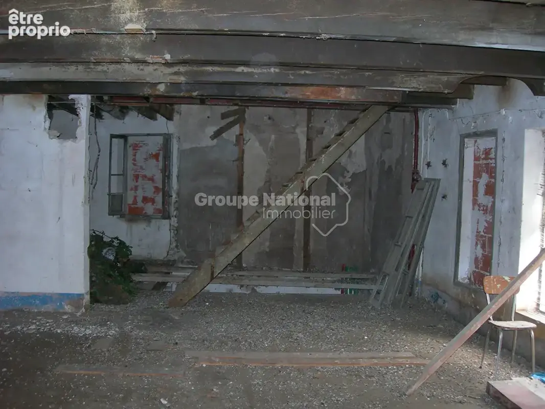 Courthezon a vendre. immeuble 463 m2- a fort potentiel. emplacement strategique - photo 3