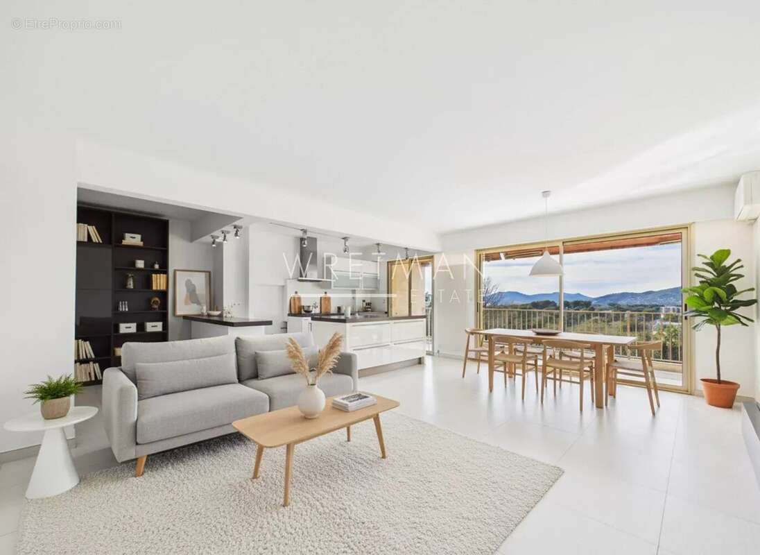 Appartement à LE CANNET
