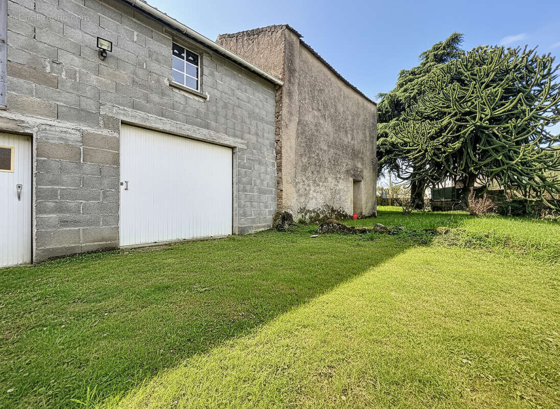 Maison à SAINTE-VERGE