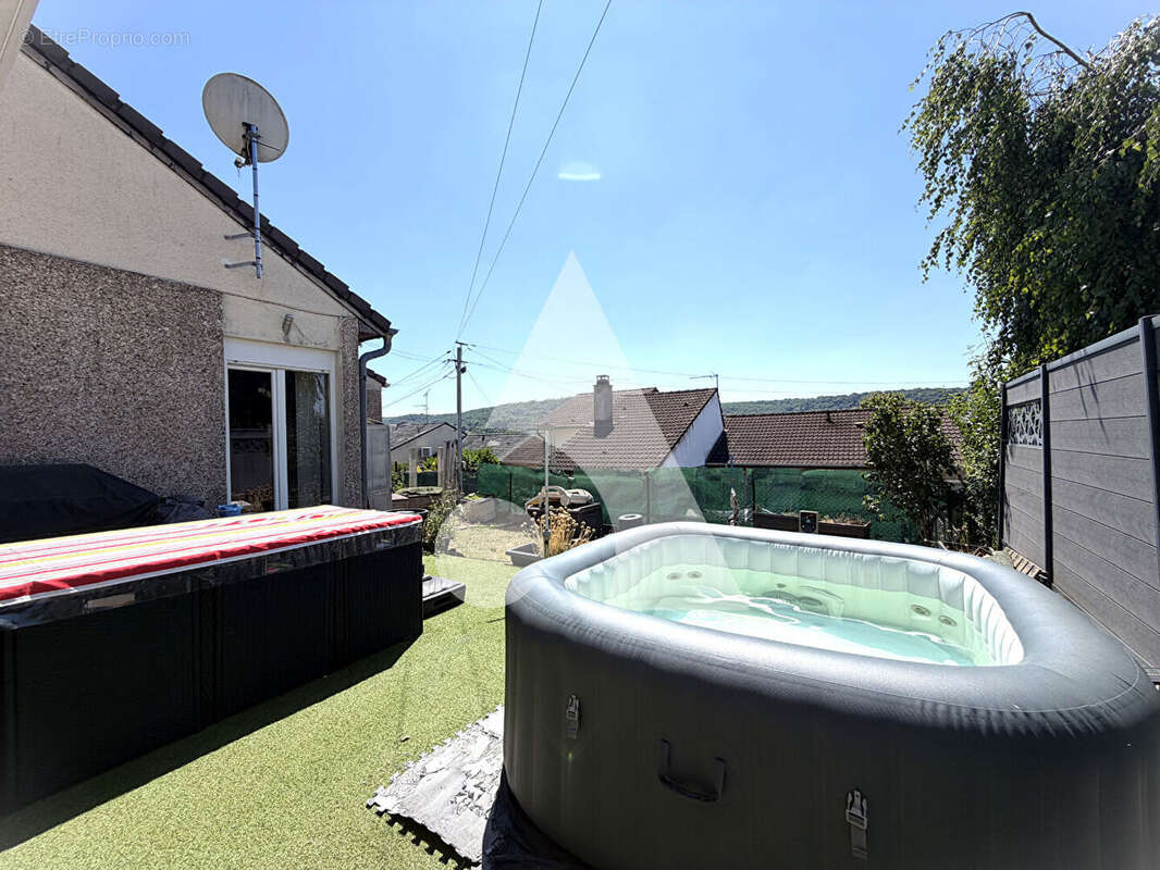 Maison Bouvières Aux Dames 4 pièce(s) 105 m2 - photo 10