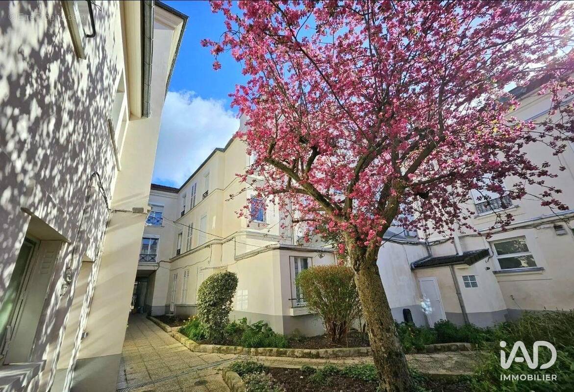 Photo 1 - Appartement à CRETEIL