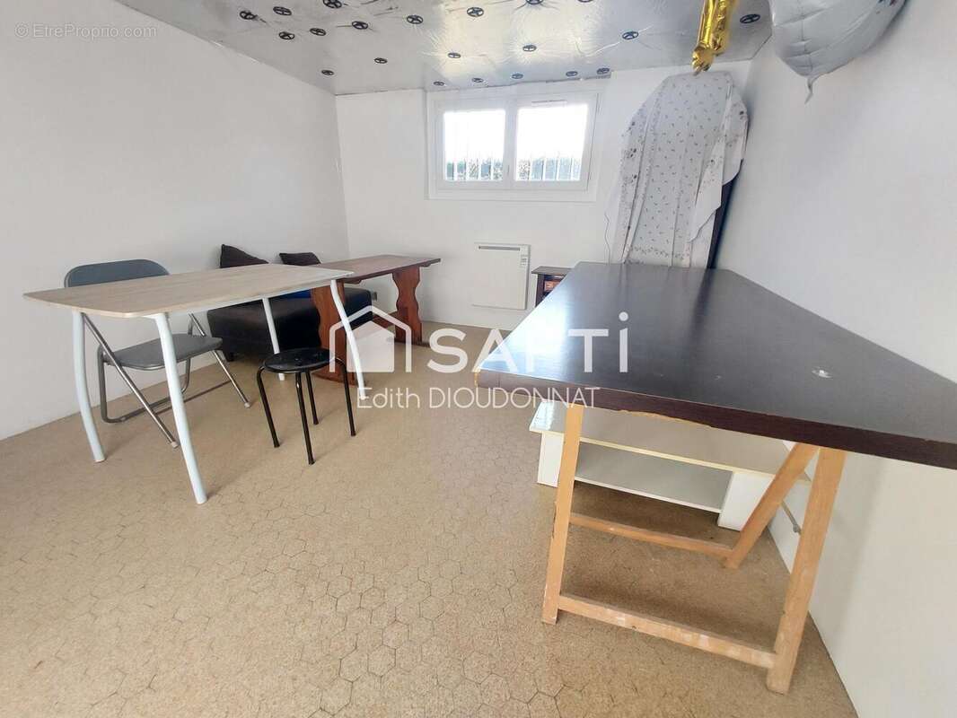 Maison 118 m² à La Jonchere  - photo 8
