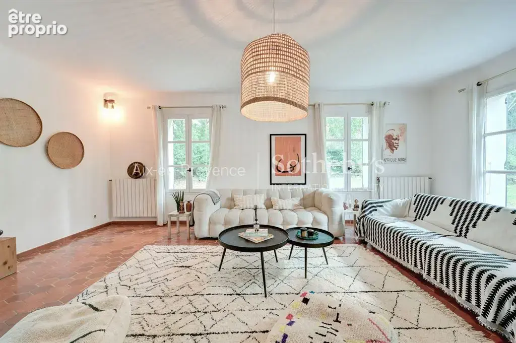 Élégante propriété familiale de 6 suites avec maison d’amis, piscine et dépendances – proche écoles - photo 19
