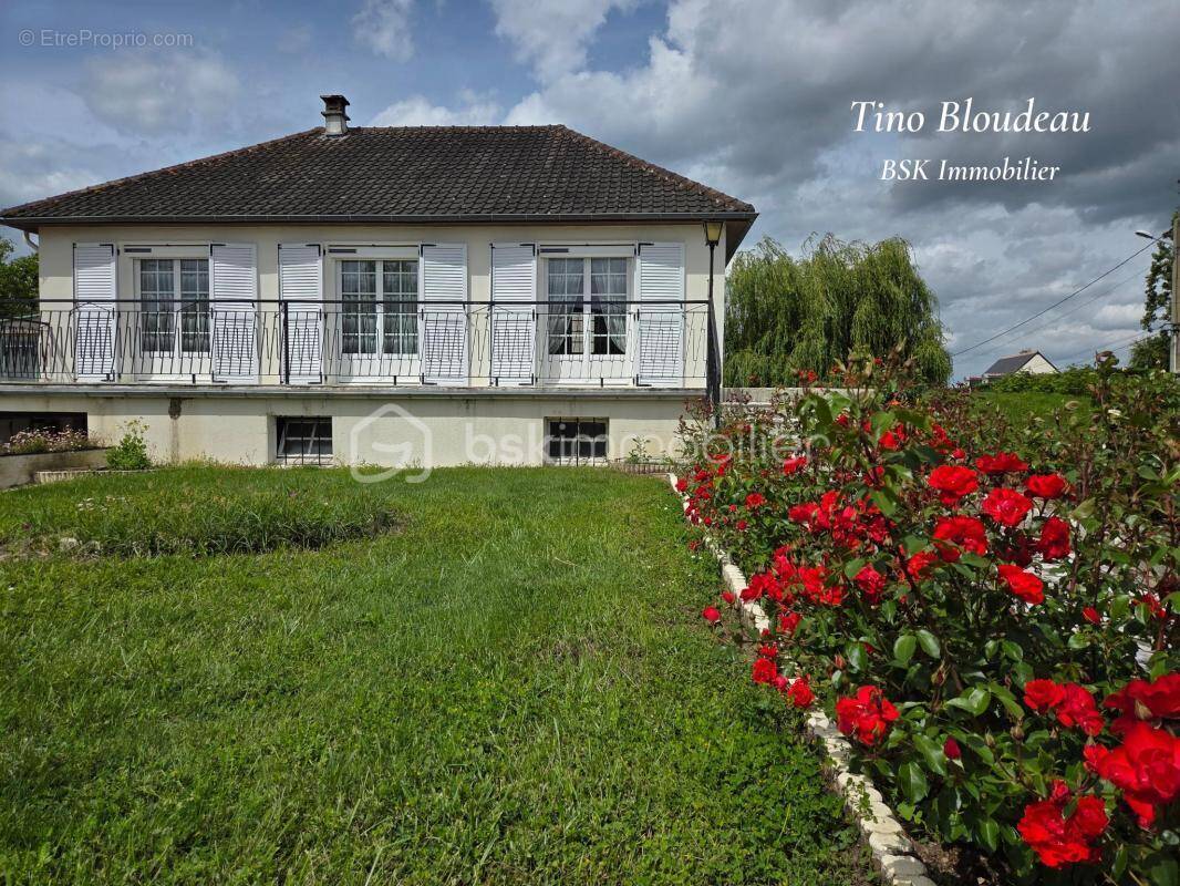 Maison à FRANCUEIL