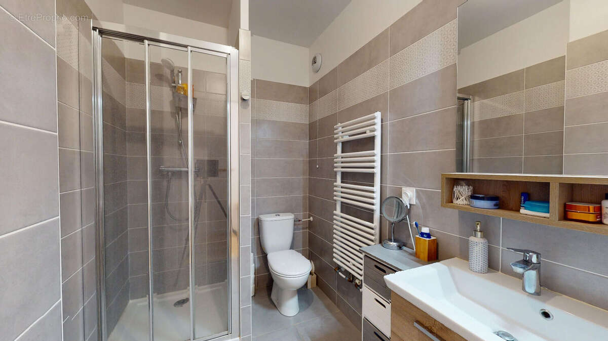 Appartement à SAINT-CYR-L'ECOLE
