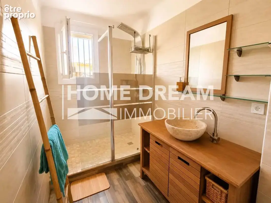 Appartement 60 m² à La Seyne-Sur-Mer  - photo 6