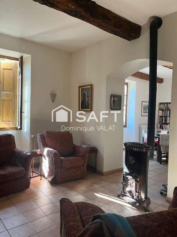 Maison 345 m² à Soudorgues  - photo 2