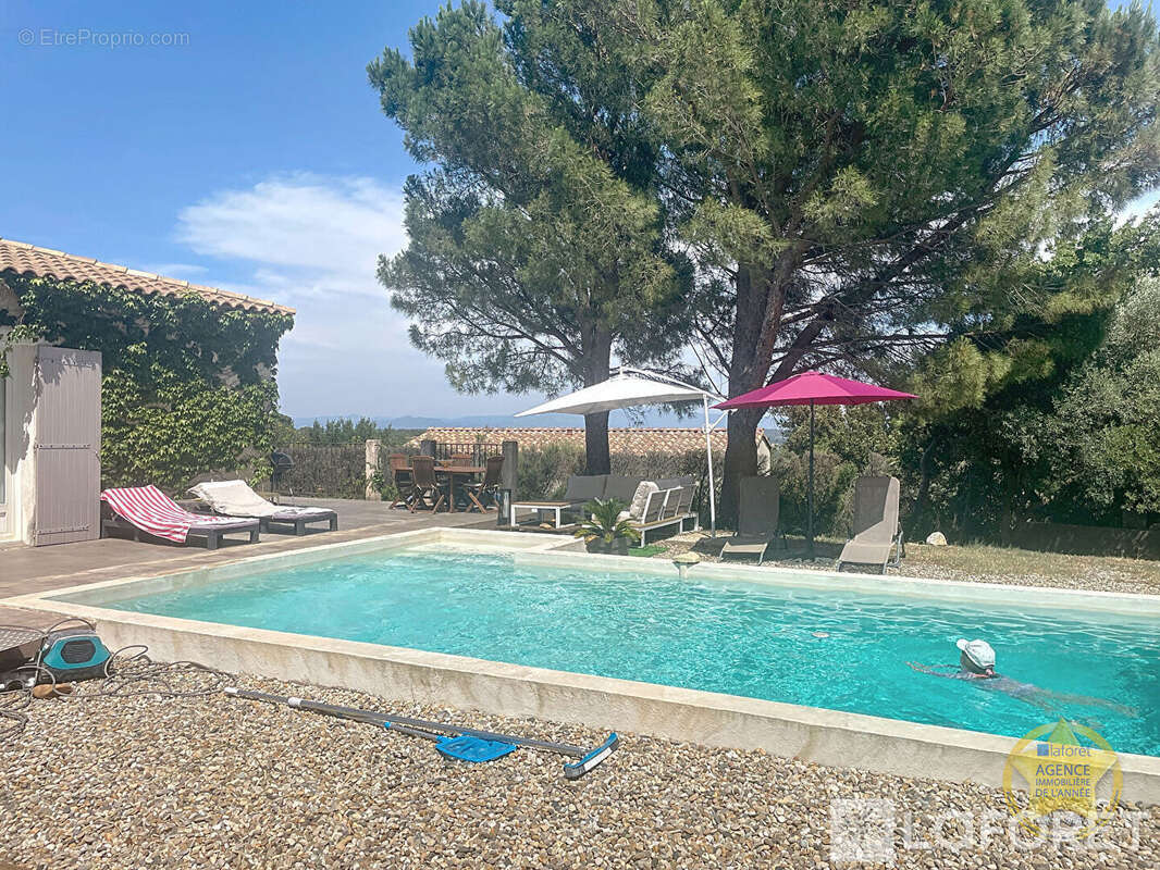 Maison à ROCHEFORT-DU-GARD