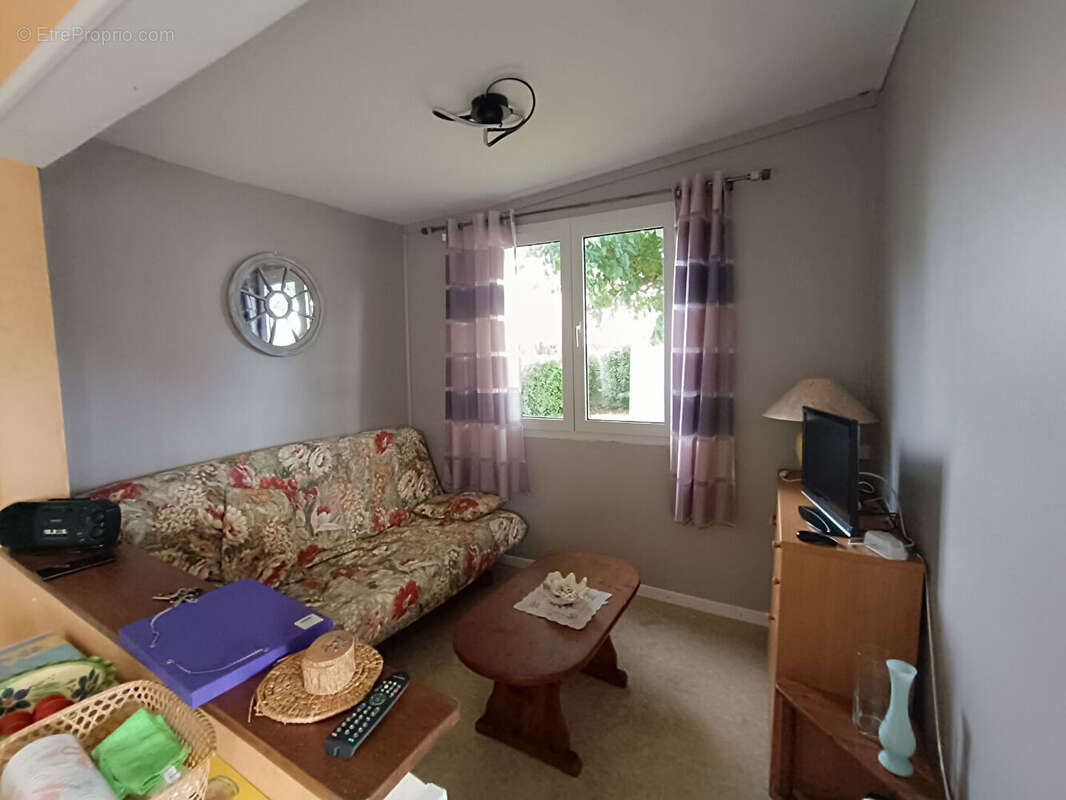 Terrain à LA PLAINE-SUR-MER