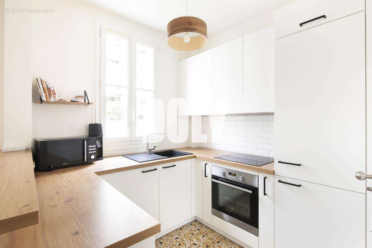 Appartement à PARIS-11E