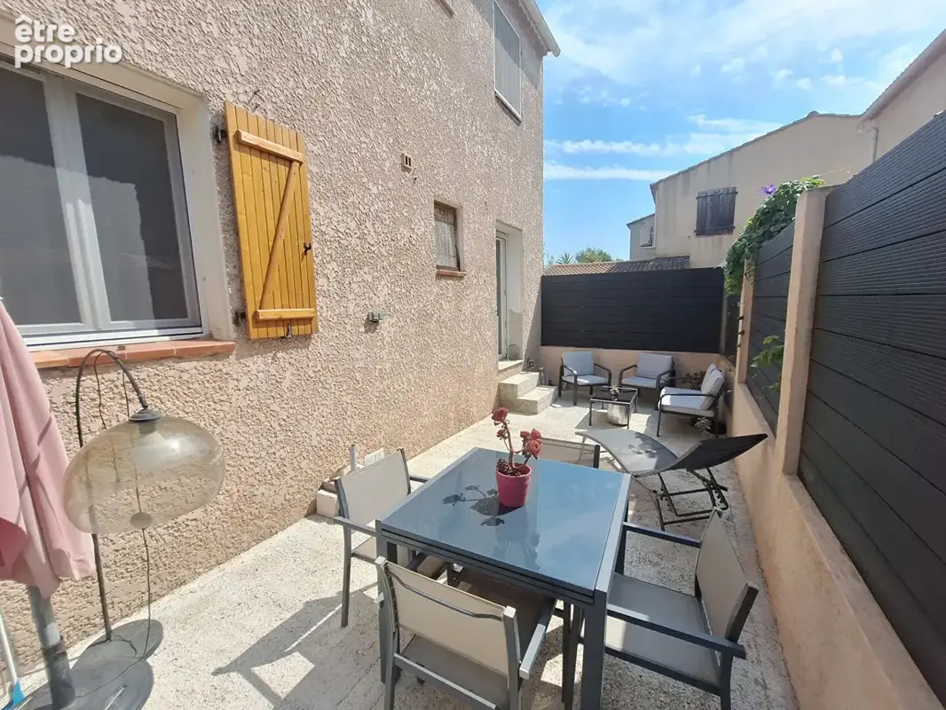 HYERES EST - Maison - 99m² - Garage - photo 12