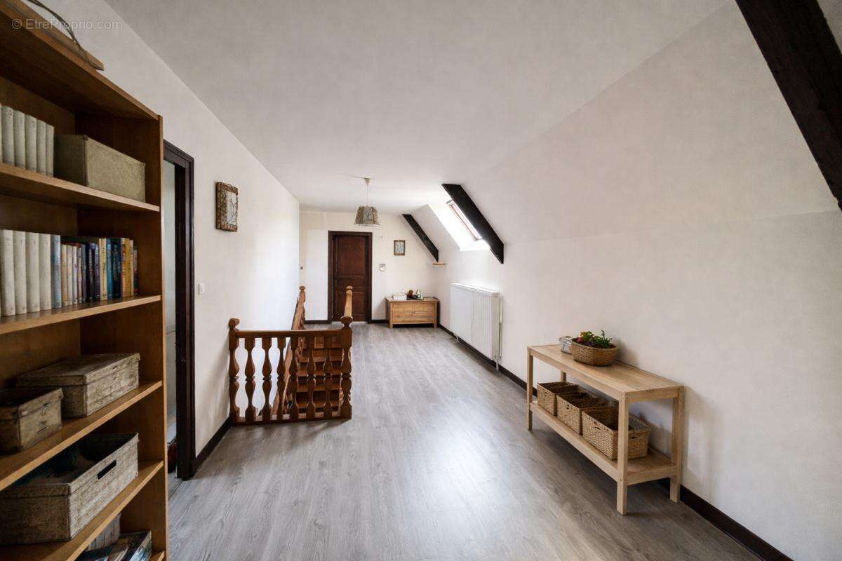 Maison à Eglise Neuve de Vergt 11 pièces 286 m2 - photo 9