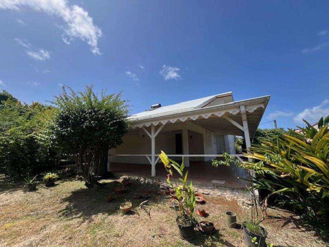 Maison à LE LAMENTIN