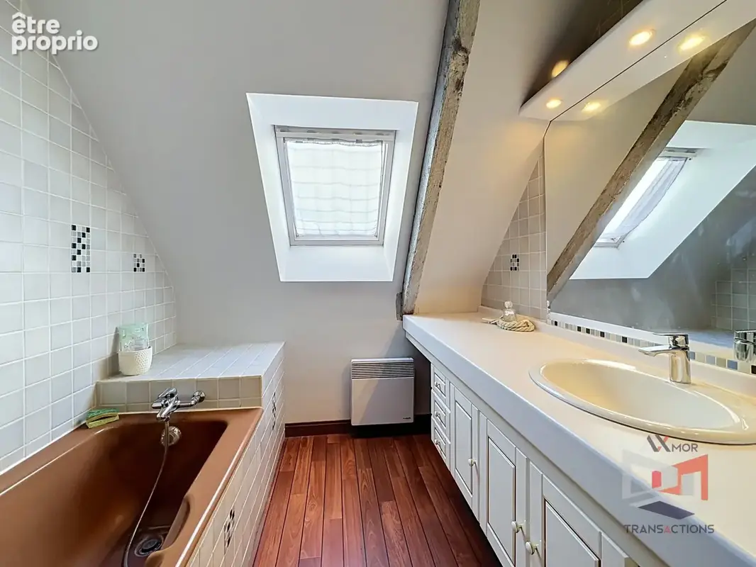 LOUANNEC : À VENDRE   Charmante longère , à deux pas des commerces - photo 8