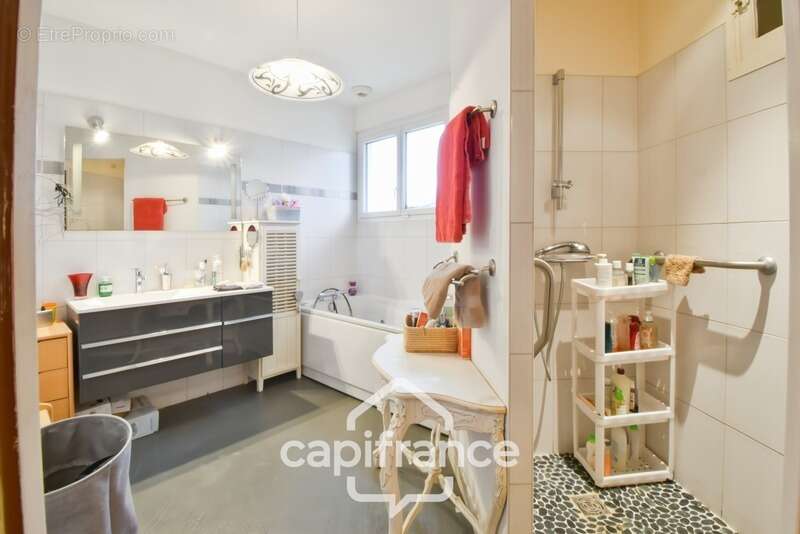 Maison à BLETTERANS