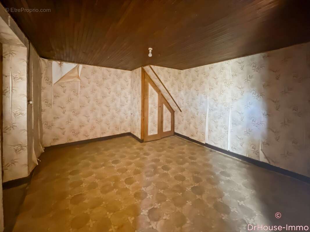 Maison 110 m² à Brivezac  - photo 11