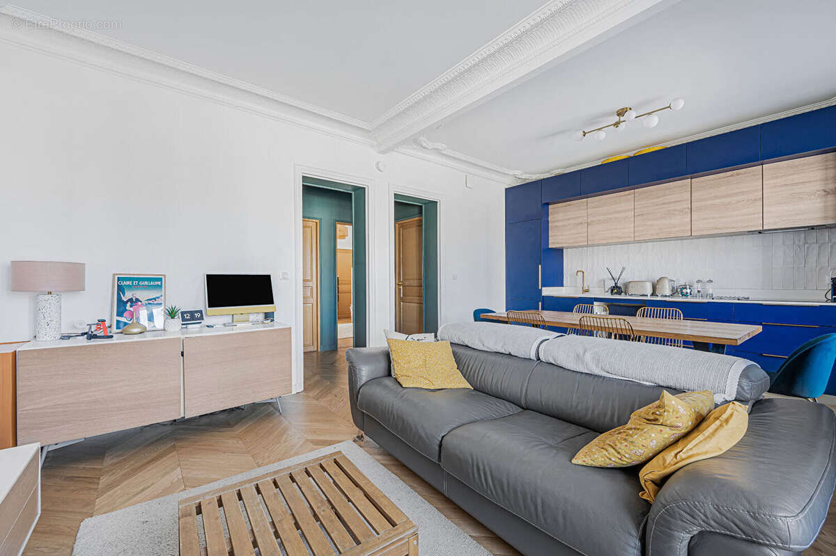 Paris 12 - 4P refait à neuf  54.81 m2 au sol 2 chambres - 1er étage ascenseur Gardien - photo 6