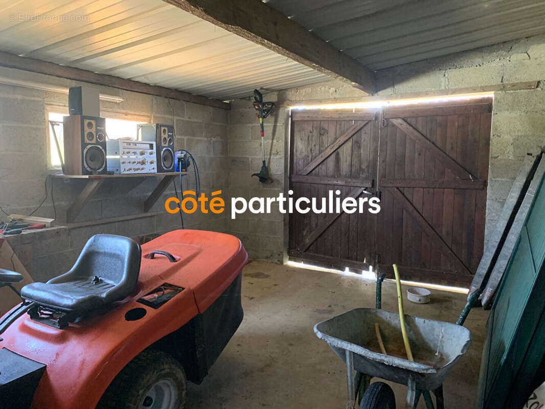 Maison à SAINT-SAUVEUR-LENDELIN