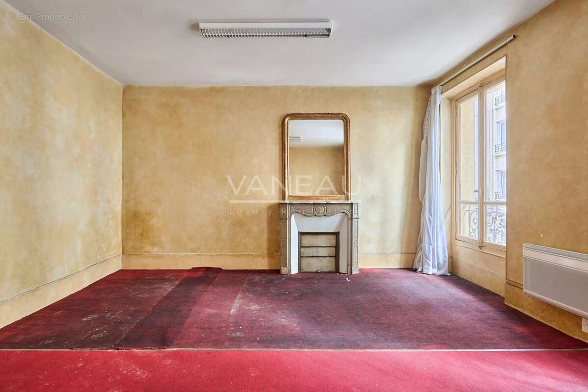 Appartement à PARIS-9E