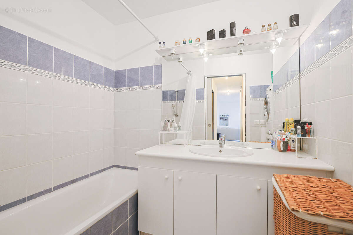 Appartement à HYERES