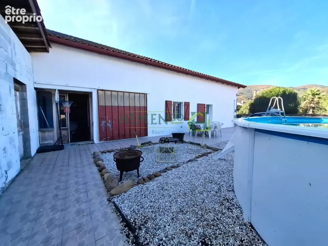 Belle maison familiale à Lecumberry, à proximité de Saint-Jean-Pied-de-Port et de l’Espagne en exclusivité - photo 13