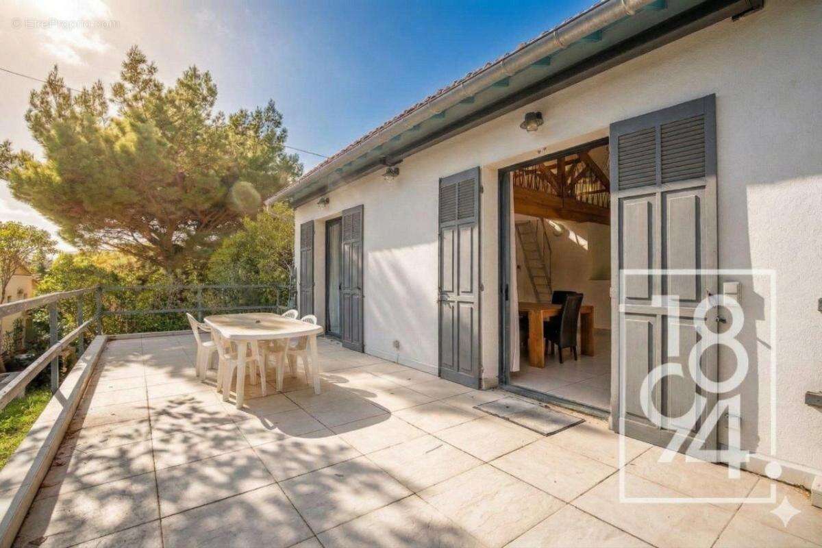 Maison à MARSEILLE-9E