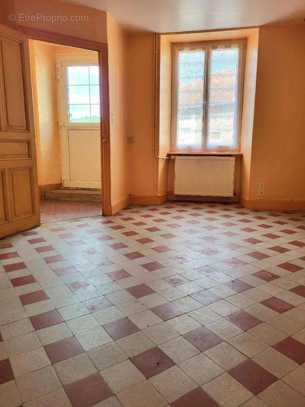 Maison à PAULHAGUET