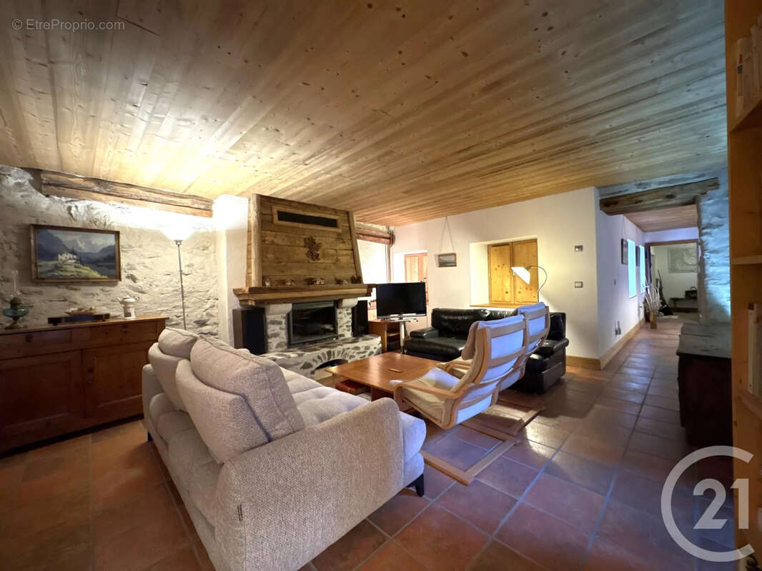 Maison à PEISEY-NANCROIX