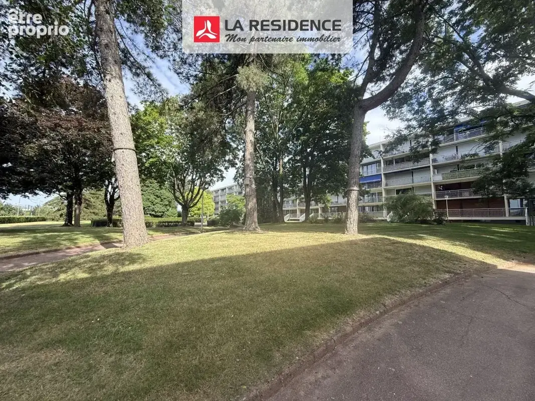 Appartement 77 m² à Velizy-Villacoublay  - photo 6