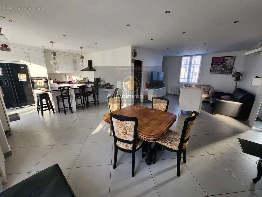 Maison à ORMESSON-SUR-MARNE