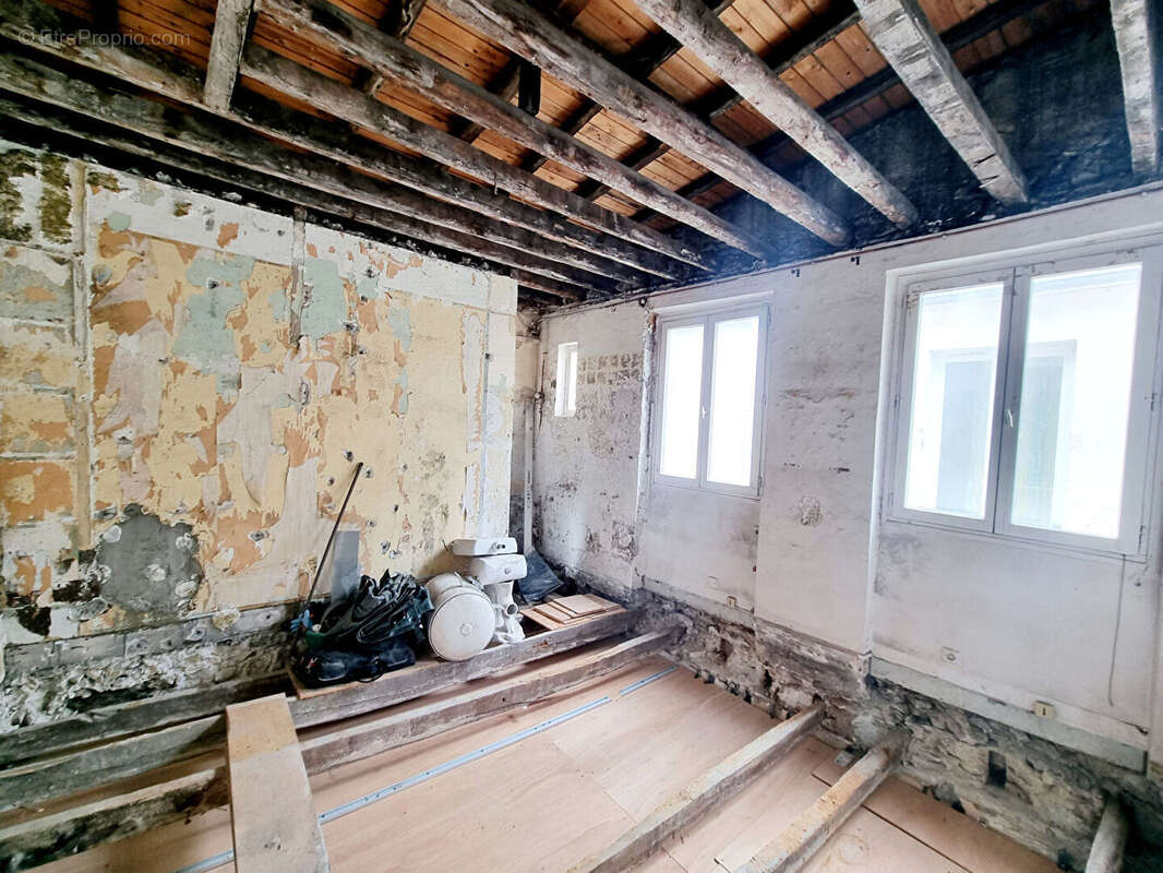 Appartement à PARIS-11E