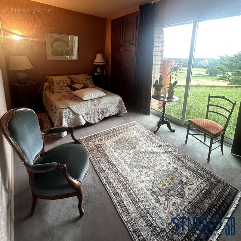 chambre avec vue - Maison à MONTPEYROUX