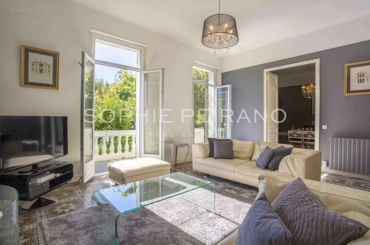 Cannes centre - villa belle époque avec piscine - photo 2