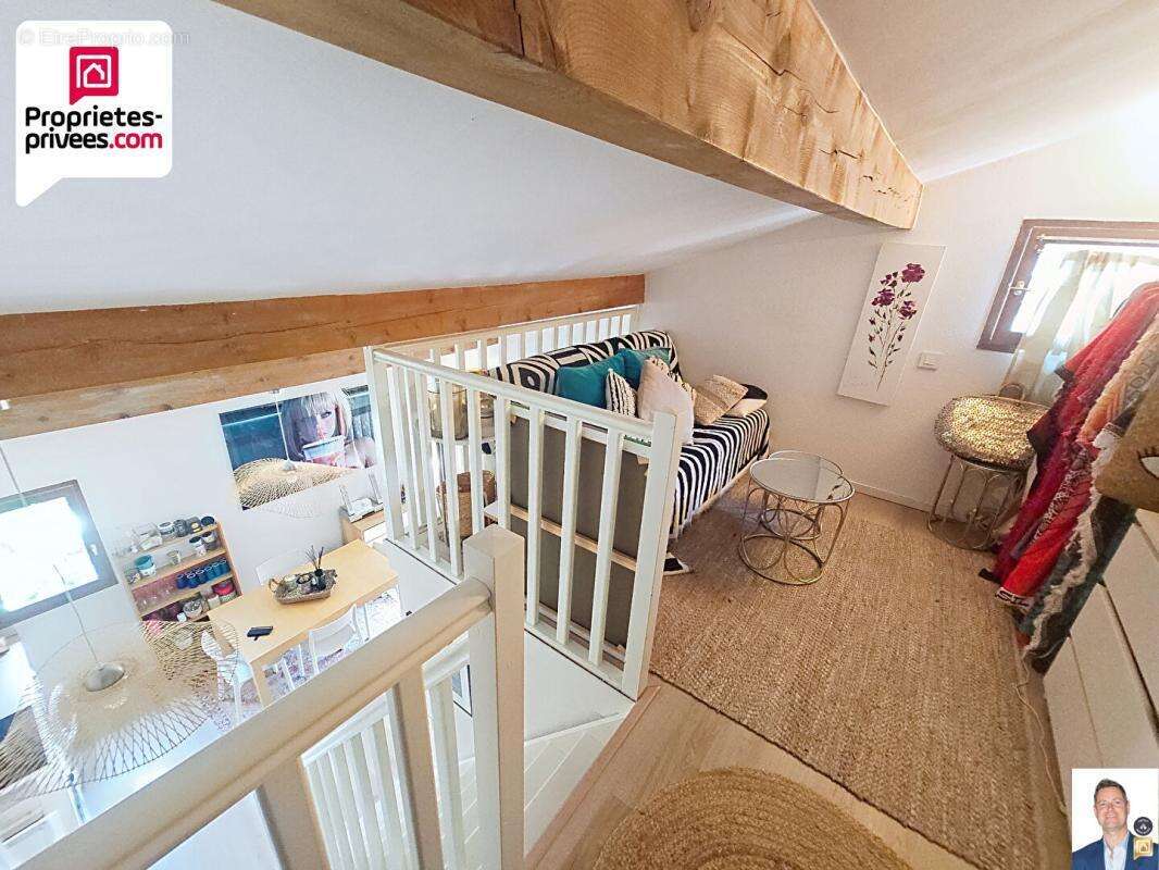 Maison à SAINT-CEZAIRE-SUR-SIAGNE